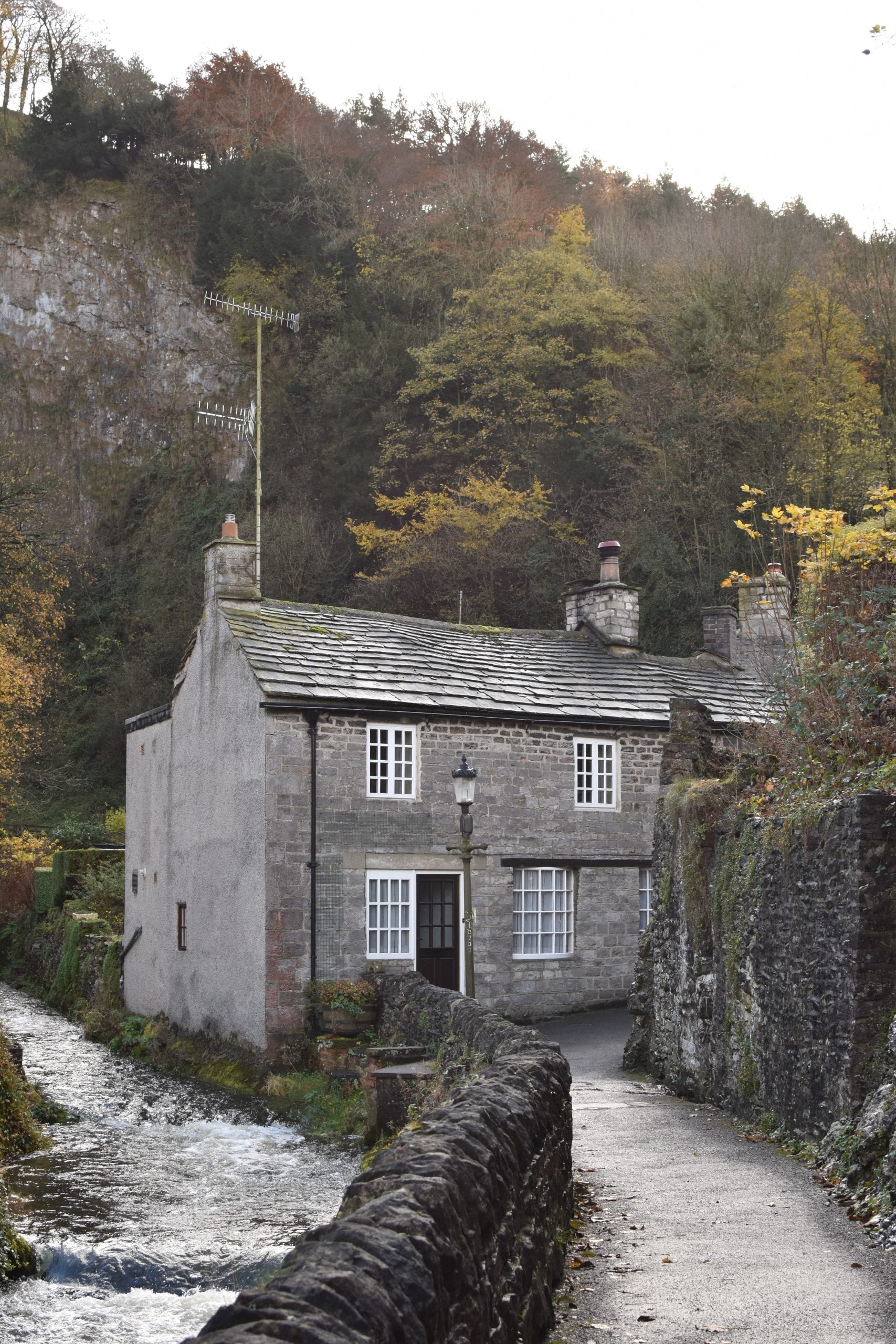 Castleton - The Gem Of The Peak District, England