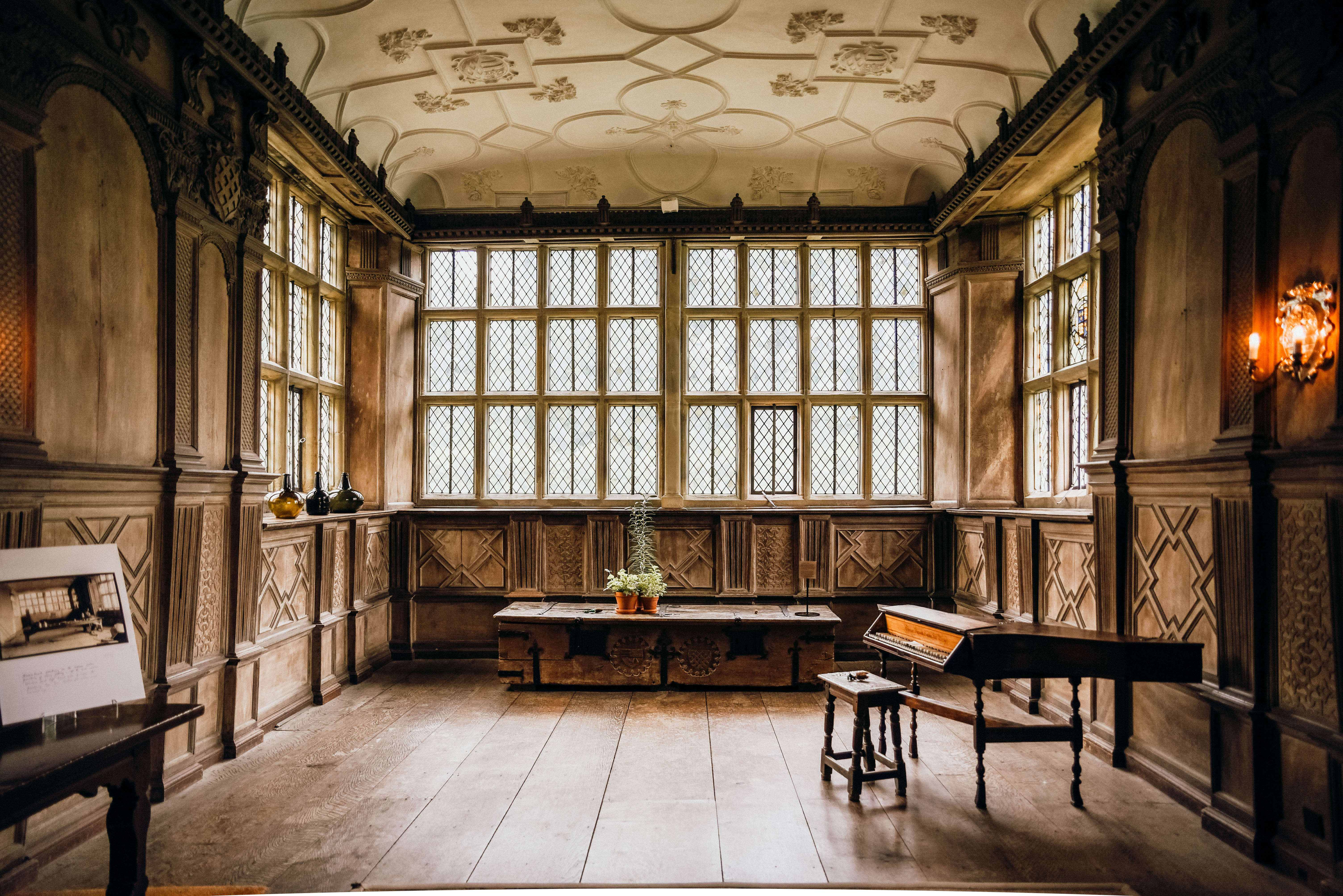 Haddon Hall - The Best Preserved Medieval House In England