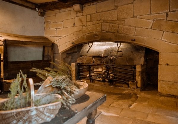 Haddon Hall - The Best Preserved Medieval House In England