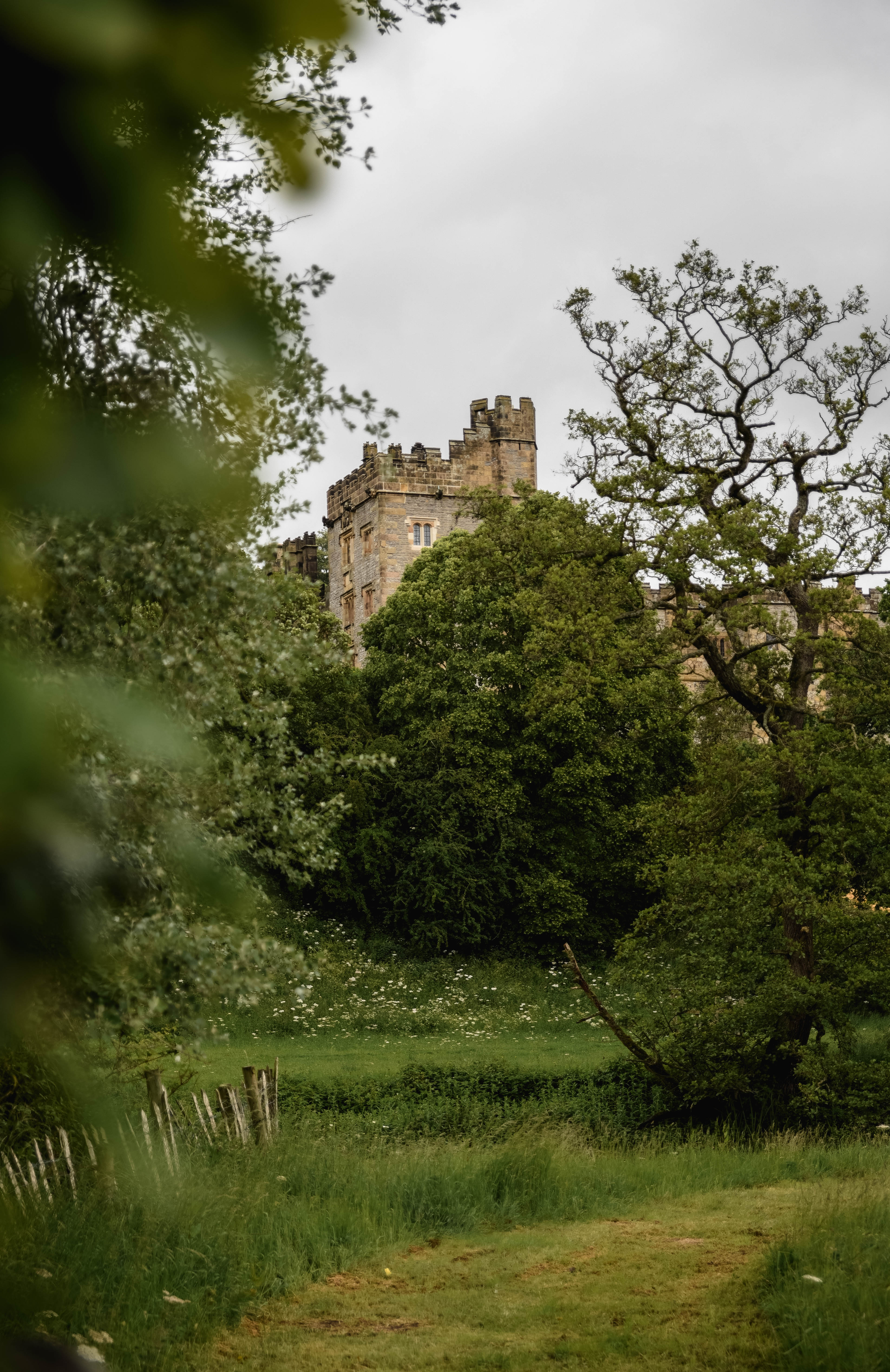 Haddon Hall - The Best Preserved Medieval House In England