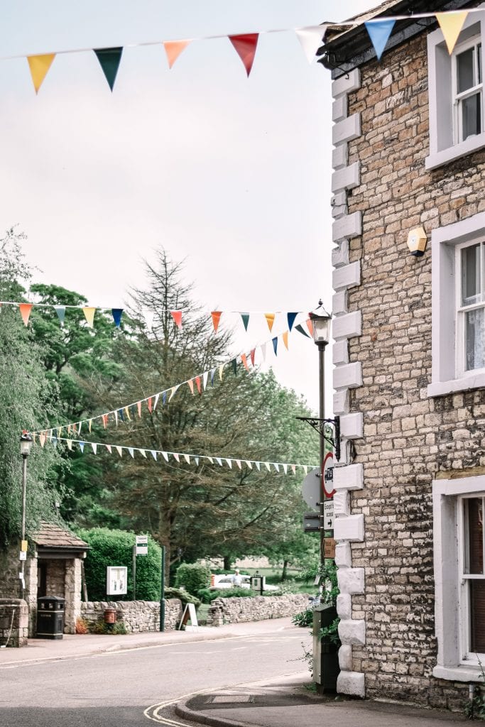 Ashford-In-The-Water: A Quick Guide To The Prettiest Village in The Peak District - Derbyshire