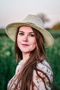 A Travel Blogger's Monthly Roundup, England Travels