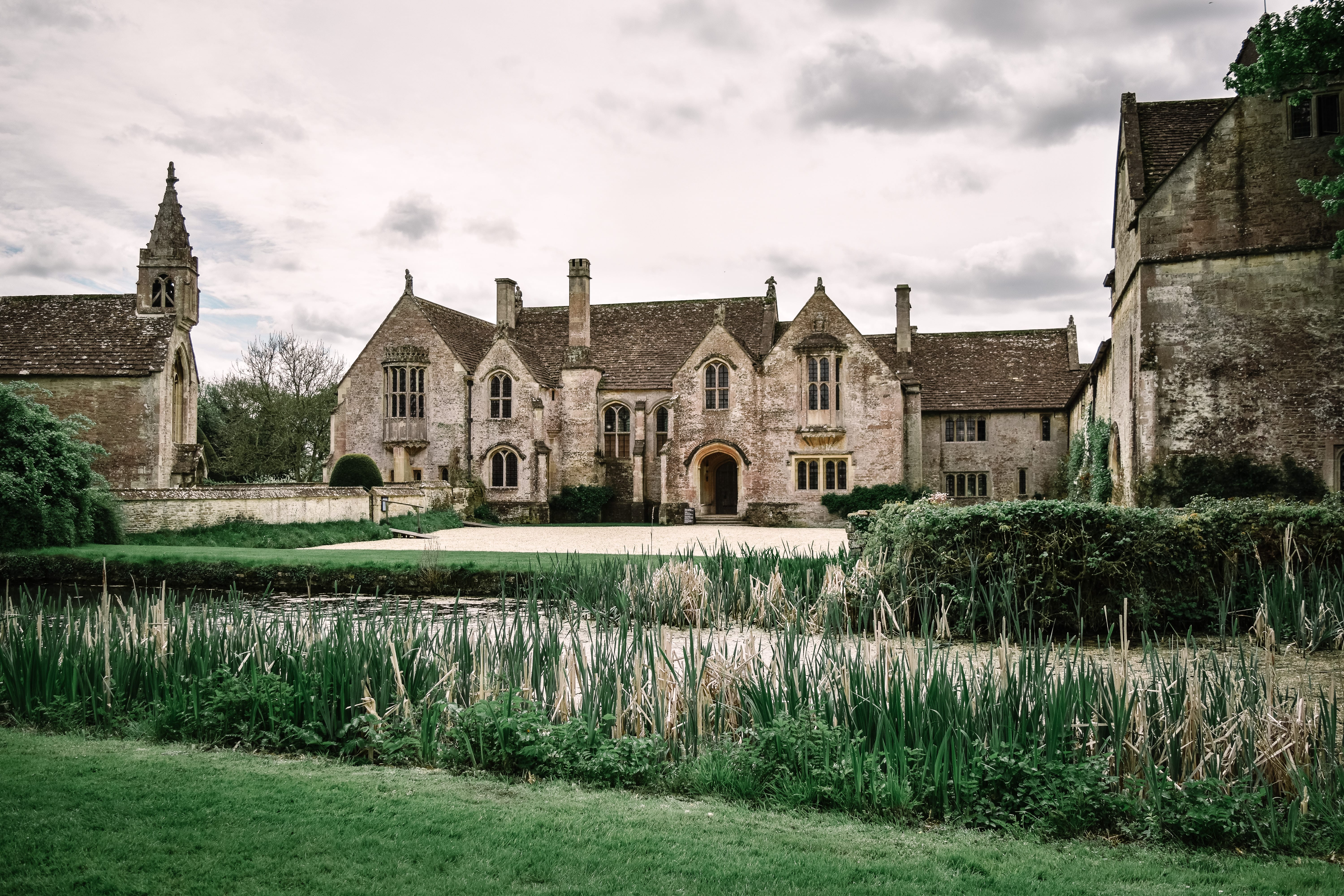 A Travel Blogger's Monthly Roundup, England Travels