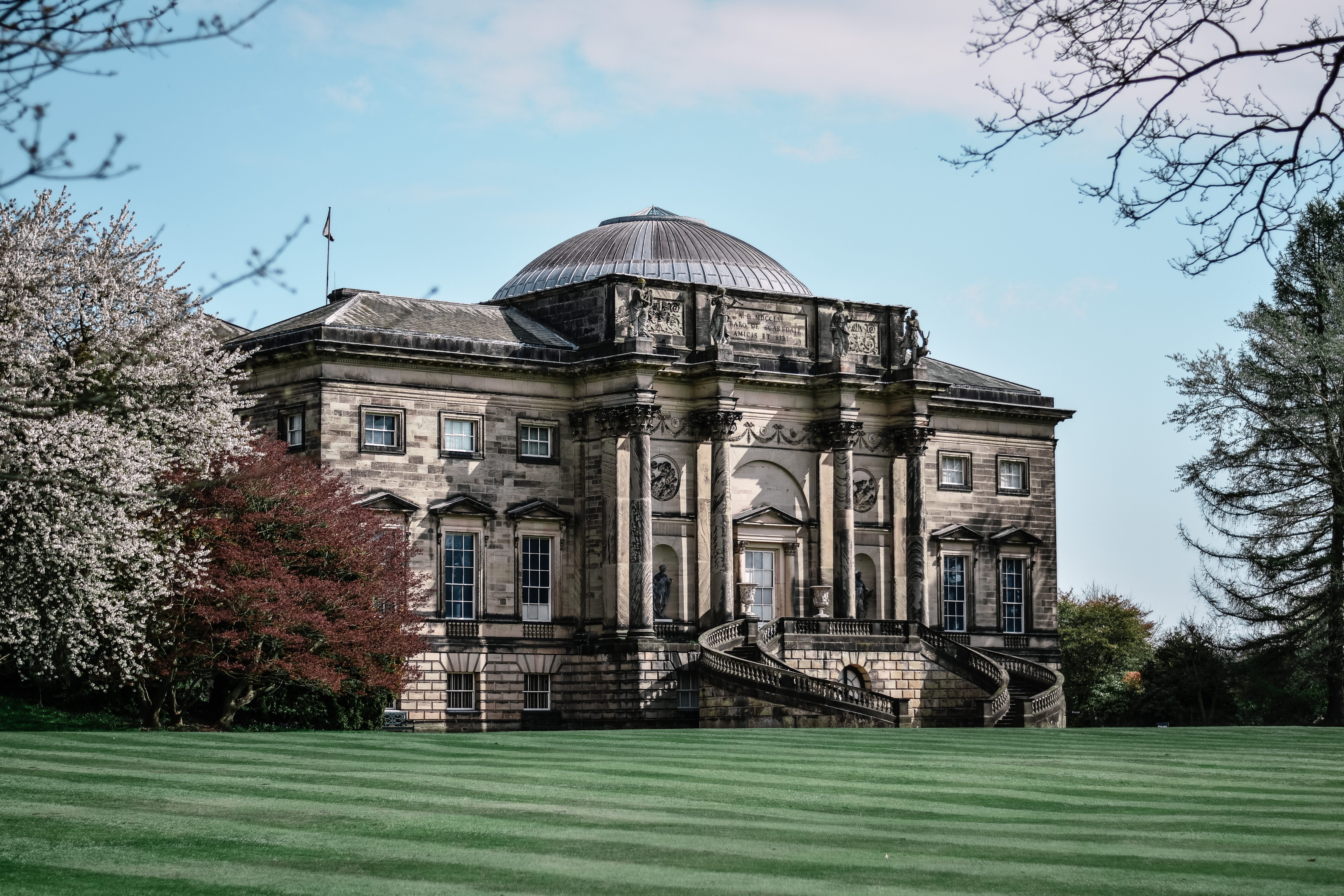 A Travel Blogger's Monthly Roundup, England Travels