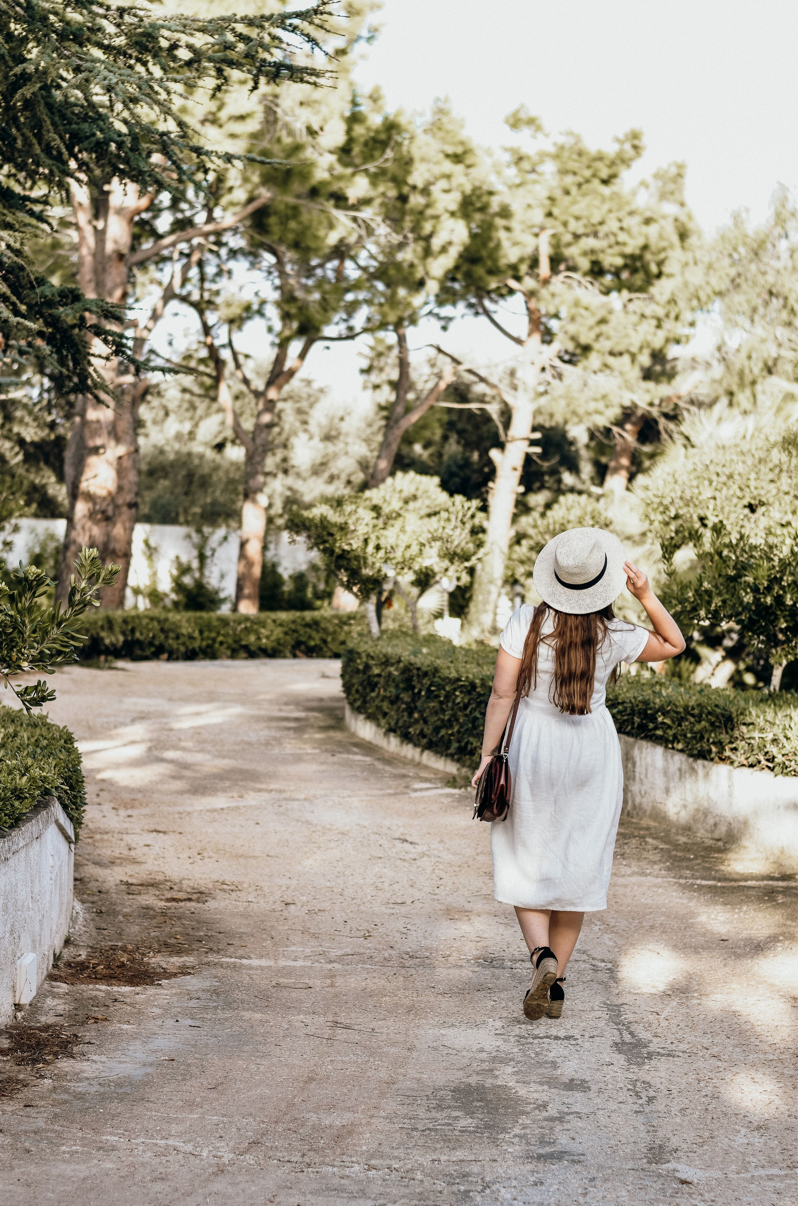 Ragtrade Clothing Company - An interview with Sammi of Ragtrade Clothing, giving us a glimpse into the process behind her wonderful handmade garments.