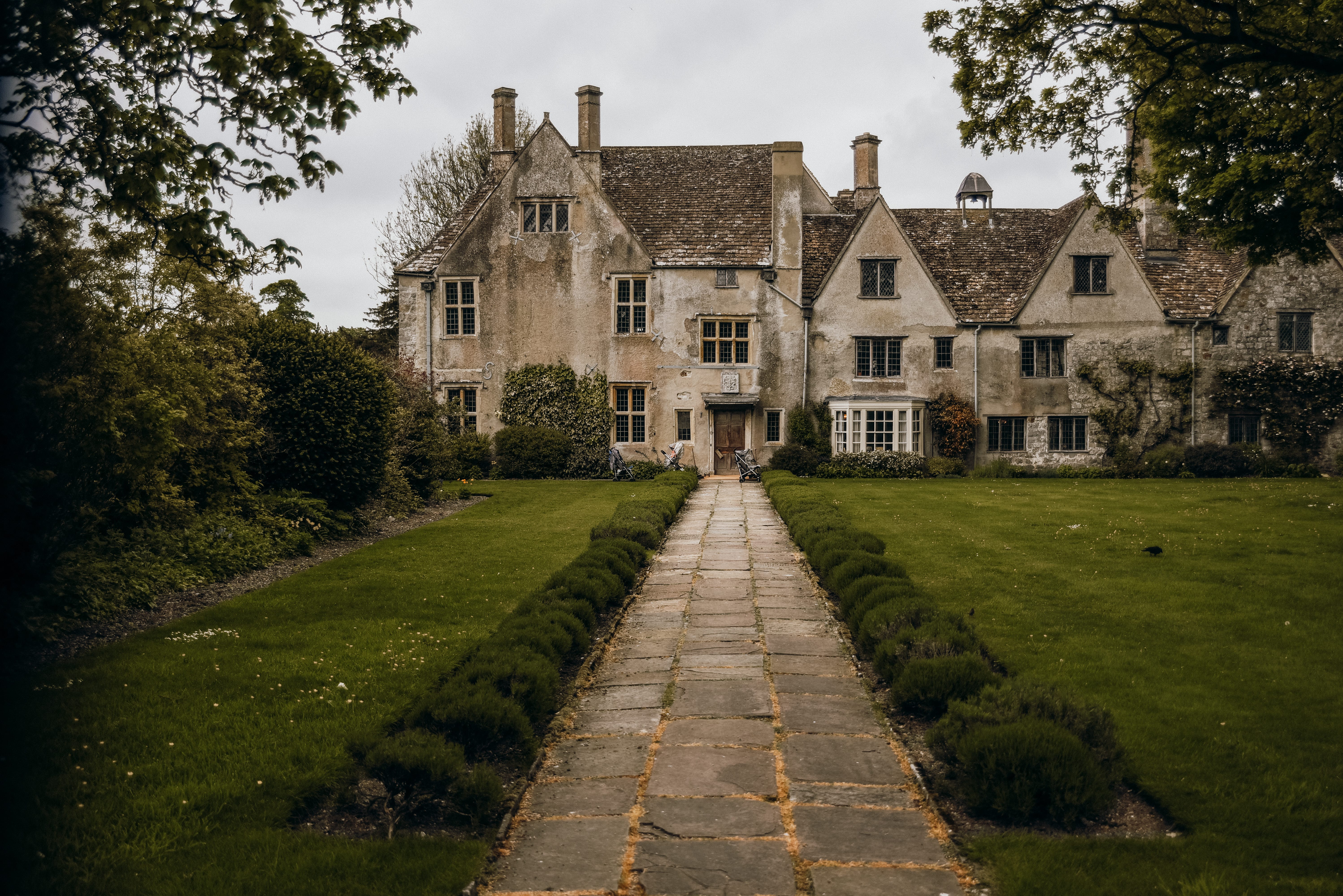 Vist Wiltshire Road Trip Itinerary