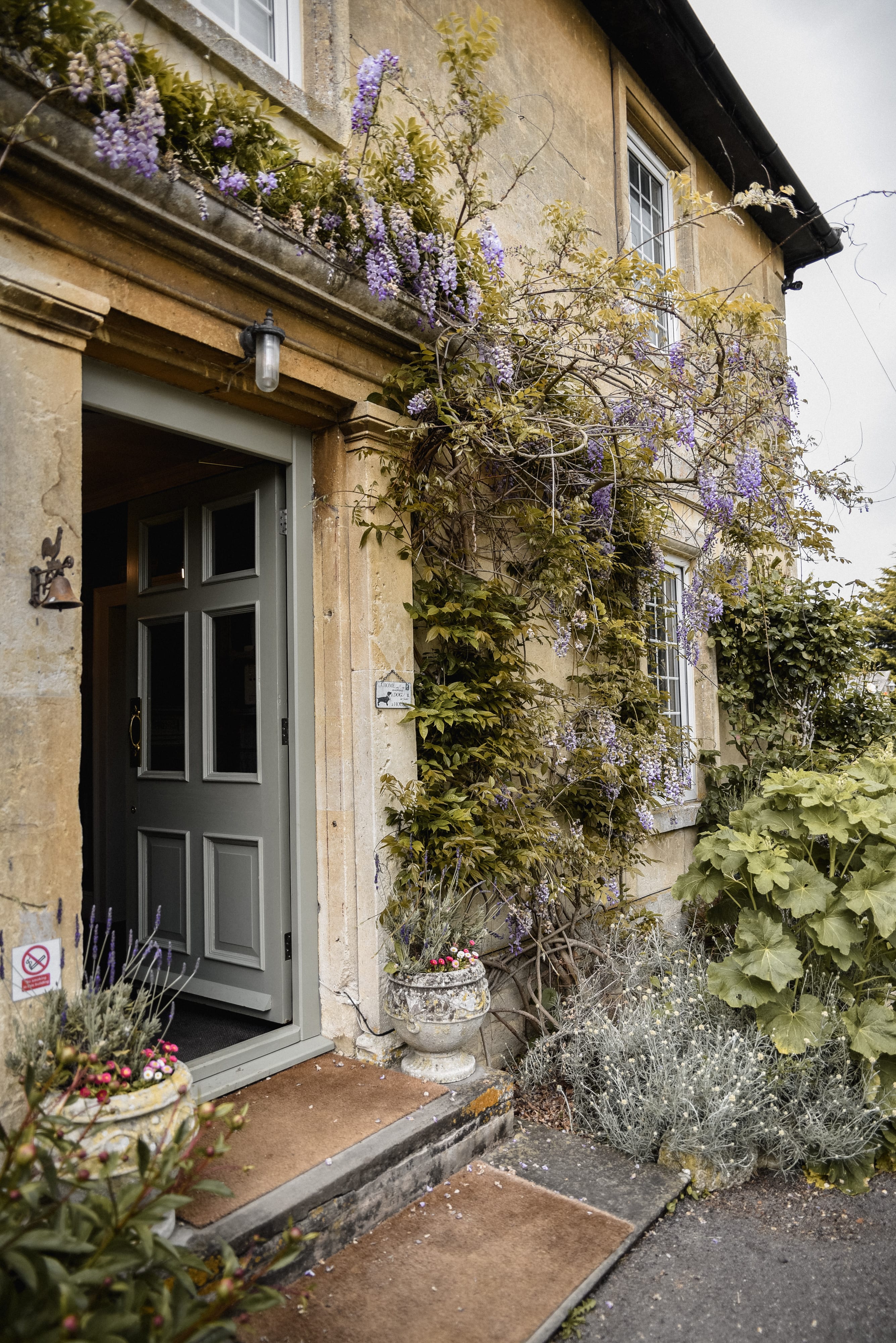 Vist Wiltshire Road Trip Itinerary