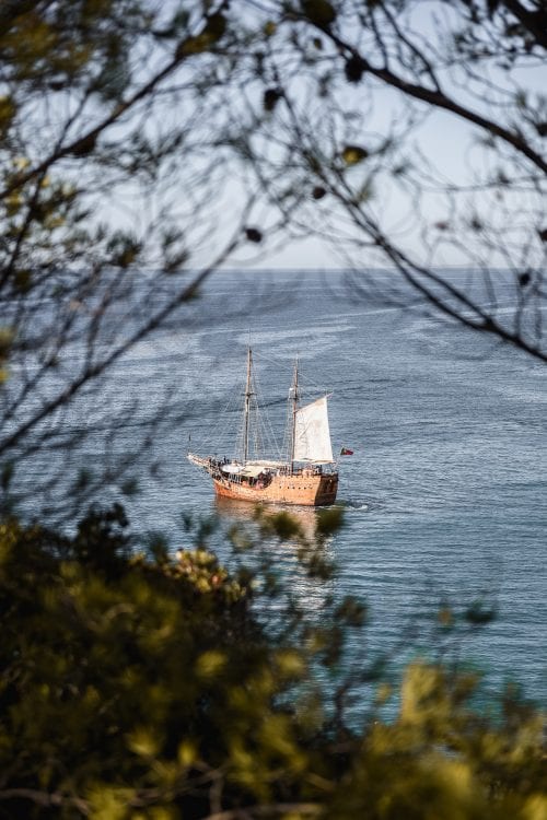 The ultimate guide on how to spend a long weekend in The Algarve! From the best place to stay and the best places to eat, to what to do in The Algarve and everything else you need to plan an Algarve, Portugal getaway! #algarve #portugal #travel #europe #algarveitinerary