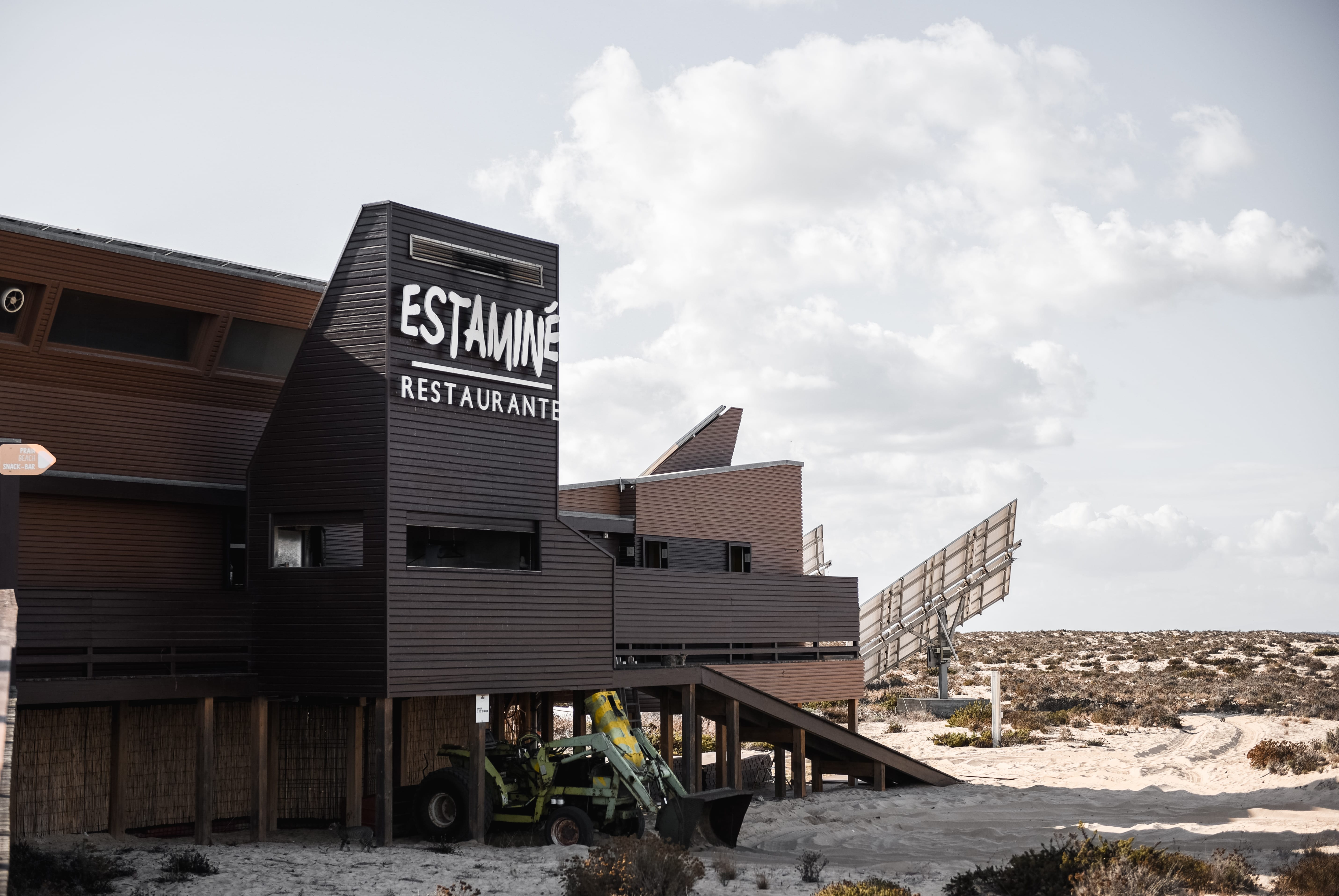 The ultimate guide on how to spend a long weekend in The Algarve! From the best place to stay and the best places to eat, to what to do in The Algarve and everything else you need to plan an Algarve, Portugal getaway! #algarve #portugal #travel #europe #algarveitinerary