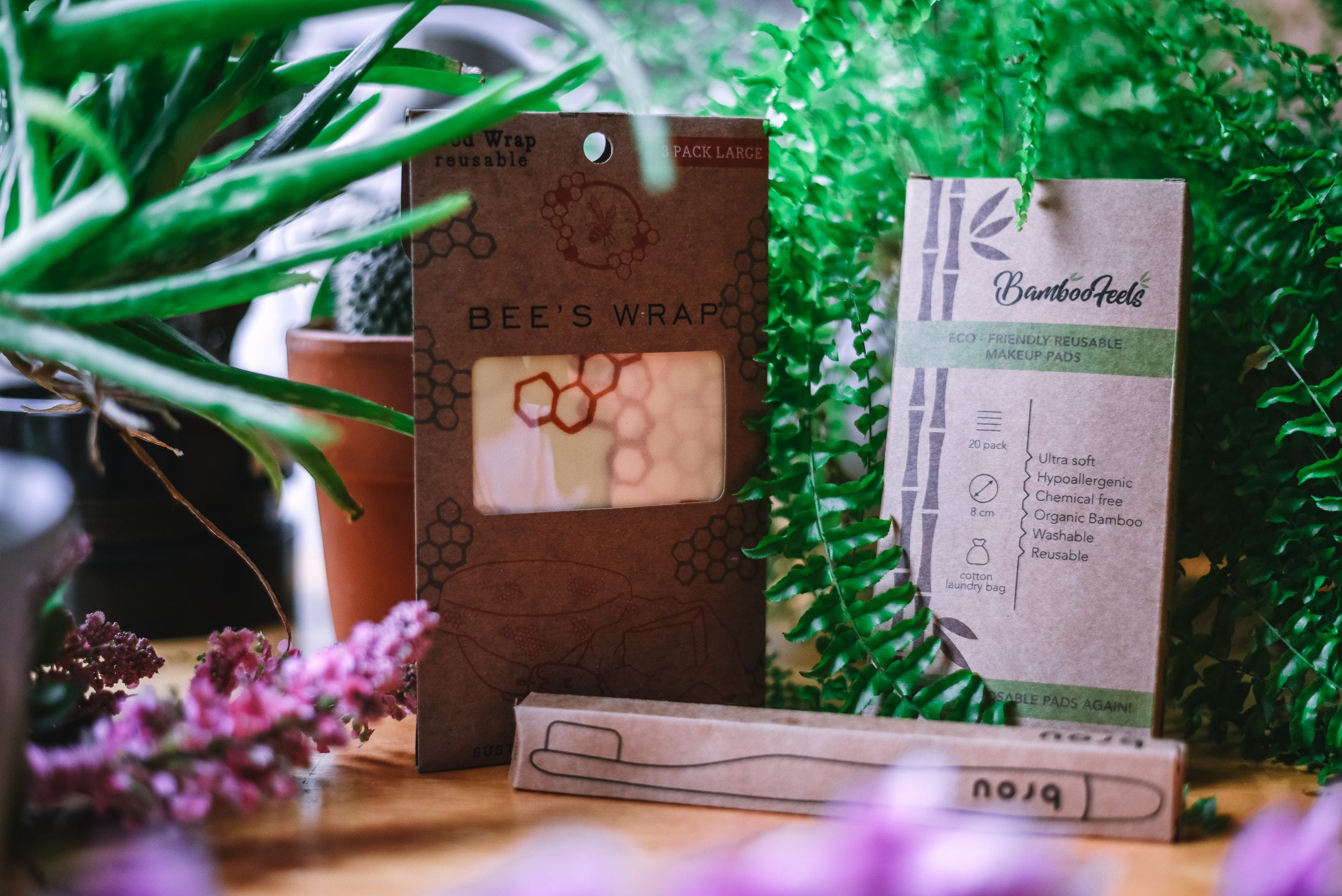 The Best Gift Ideas For Travellers - A Sustainable, Eco Friendly Guide