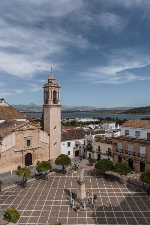 Los Pueblos Blancos - The White Villages in Andalucia, Bornos