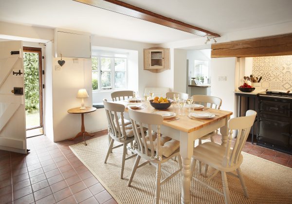 holiday cottages in the cotswolds, wiltshire